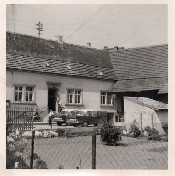 Datei:1966 Mauerweg 2.jpg