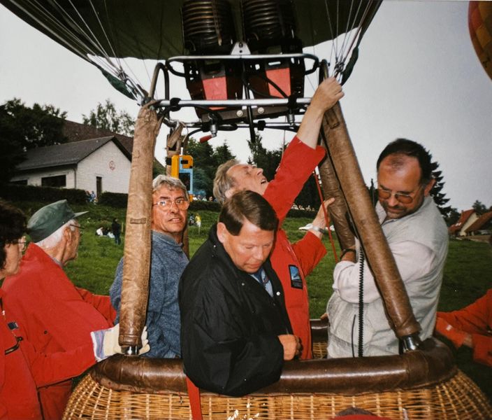 Datei:980704 Ballonfahrt 1.jpg