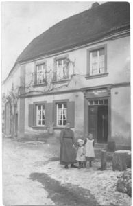 Diedelkopf Trierer Straße, heute neben Maler Schwarz.jpg