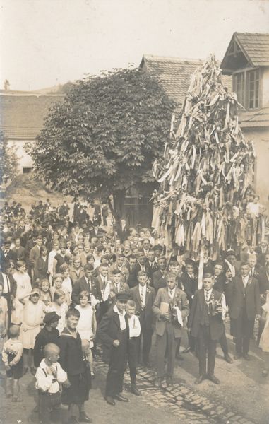 Datei:Kirchenweihe 1928b.jpg