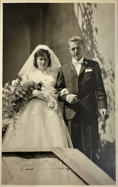 Datei:Ute u Gerhard Hennchen.jpg